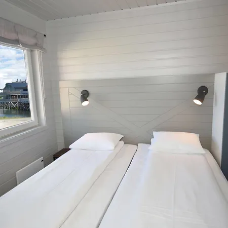 Hotel Lankanholmen Sea 3*